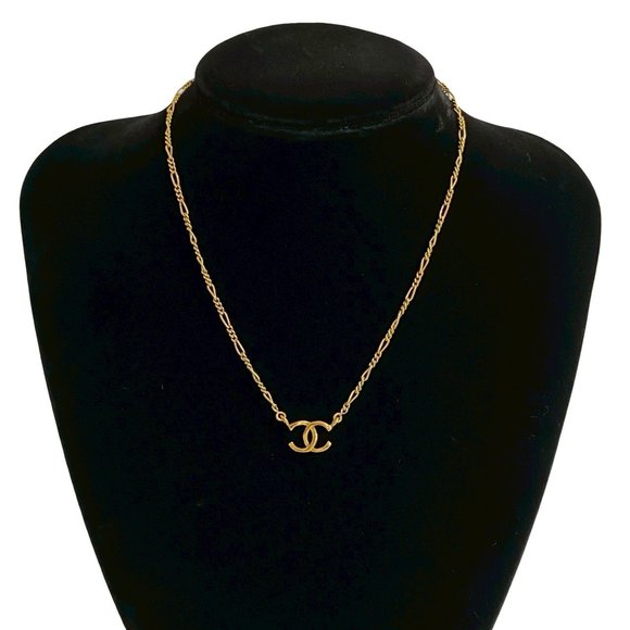 1982 CHANEL Vintage Coco Mark Motif Necklace Pendant Choker Gold 31258 - Picture 1 of 4